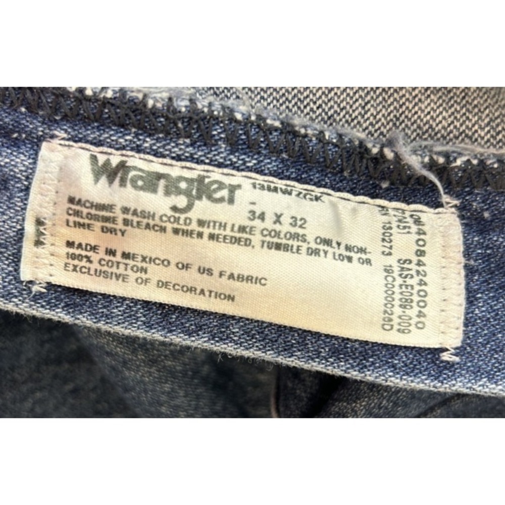 Men's Wrangler Jeans pants Size 34x32 Blue Denim Western Workwear Country - Picture 7 of 7